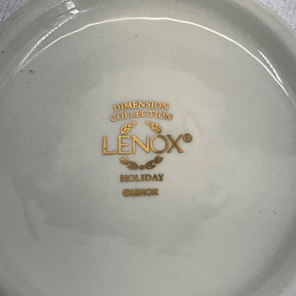 Lenox Holiday Dimension Collection Bowl "Joy" Holly Design - 4.75" Diameter - Picture 4 of 6